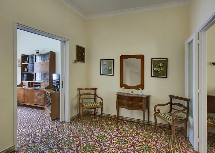 Emmanouil\'S House
